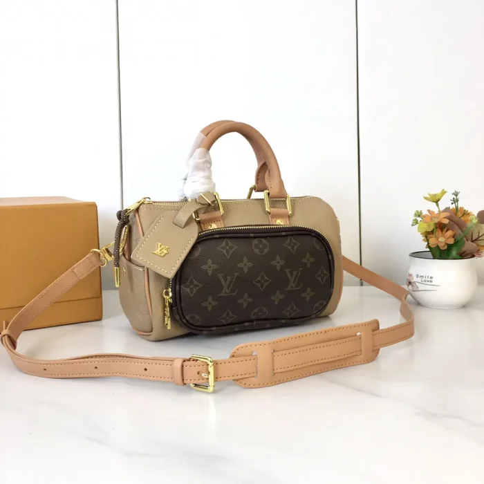 Louis Vuitton LV Women Keepall Bandoulière 25 M12627