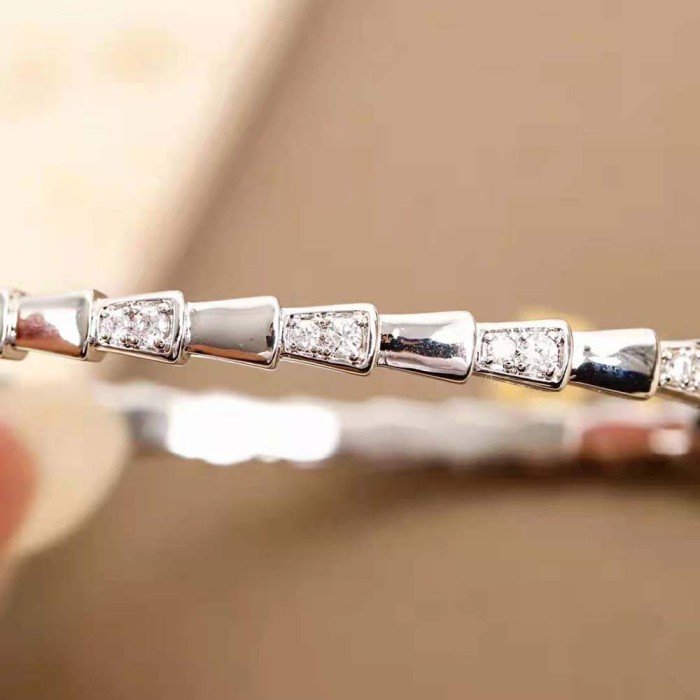 Bvlgari Women Serpenti Viper 18 KT White Gold Bracelet Set with Demi Pave Diamonds