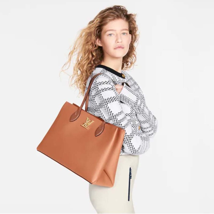 Louis Vuitton LV Women Lockme Shopper Chataigne Brown Grained Calf Leather