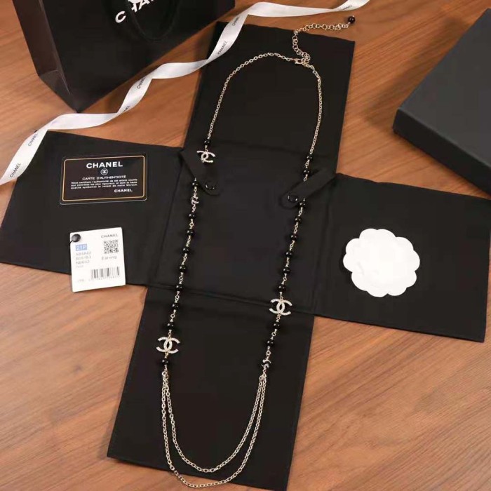 Chanel Women Long Necklace in Metal Glass Pearls and Strass