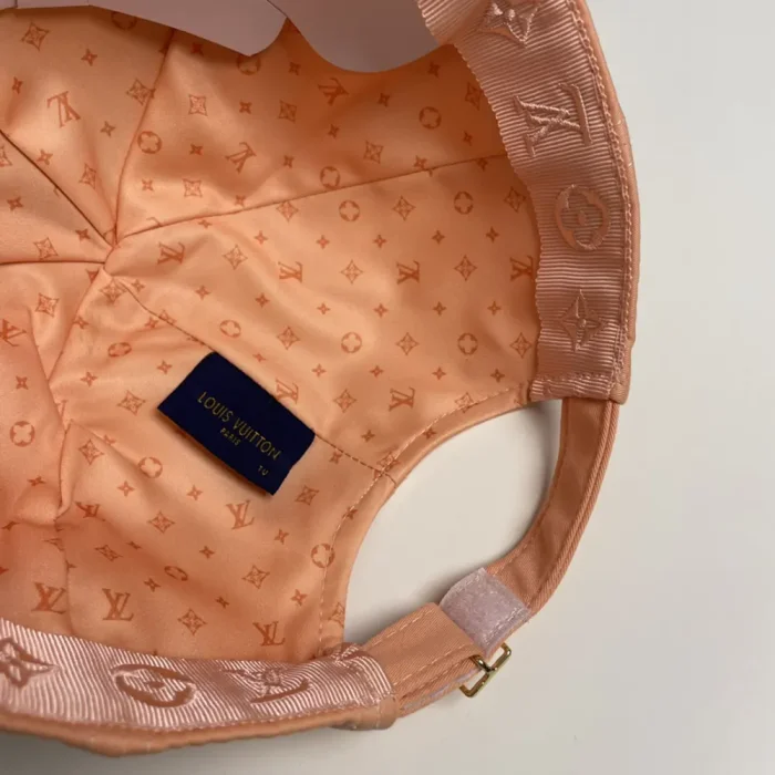 Louis Vuitton Unisex LV Signature Cap-Sunset M7377M