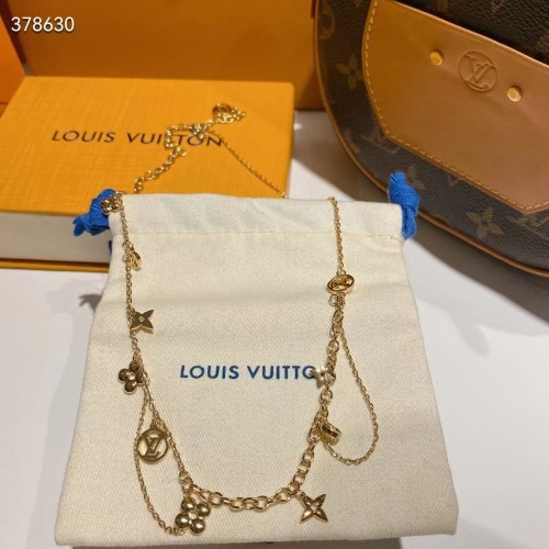 Louis Vuitton Women LV Blooming Supple Necklace Brass Monogram Flowers LV Circle