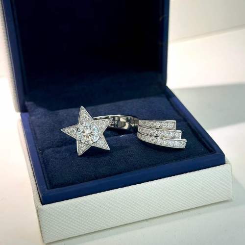 Chanel Women CC Comete 1932 Ring 18K White Gold Diamonds