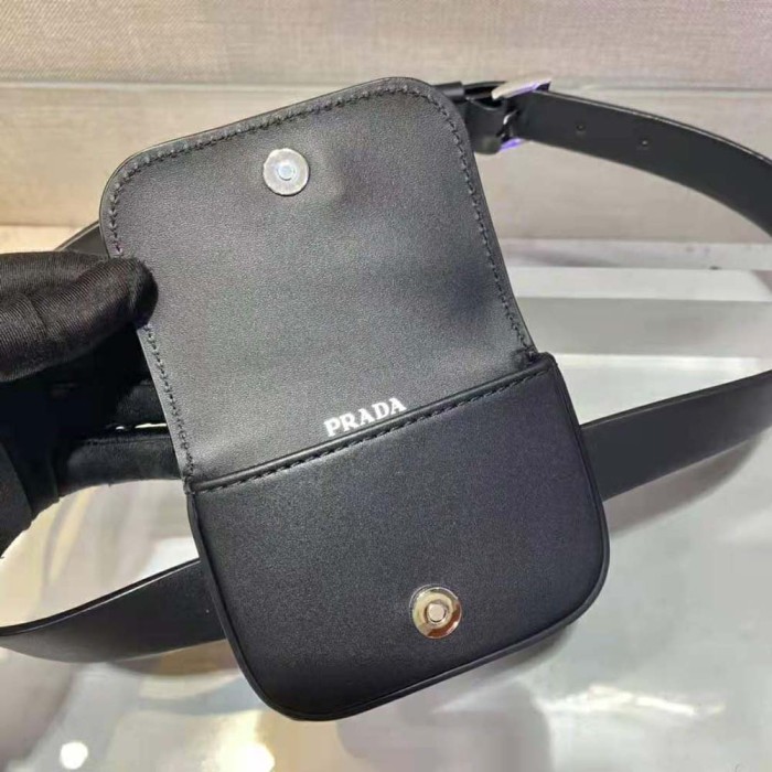Prada Women Leather Belt With a Hybrid Multifunctional Design-Black