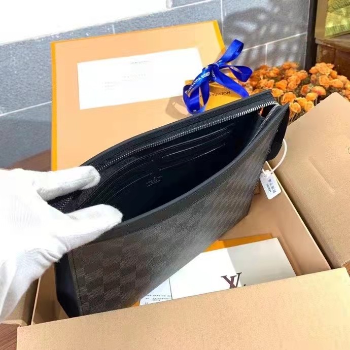 Louis Vuitton LV Unisex Pochette Voyage MM Bag Grey Damier Graphite Coated Canvas