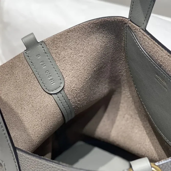 Hermes Women In the Loop 18 Handbag Clemence Leather-Gray/Gold