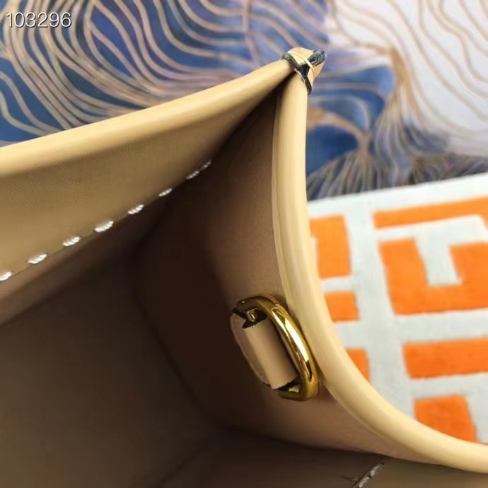 Fendi FF Women Sunshine Medium Beige Leather Elaphe Shopper