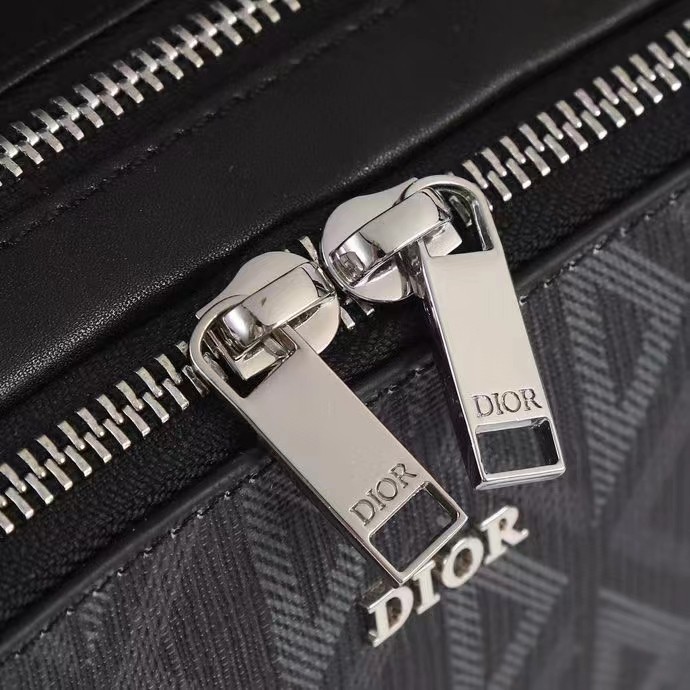 Dior Unisex CD Messenger Pouch Black CD Diamond Canvas