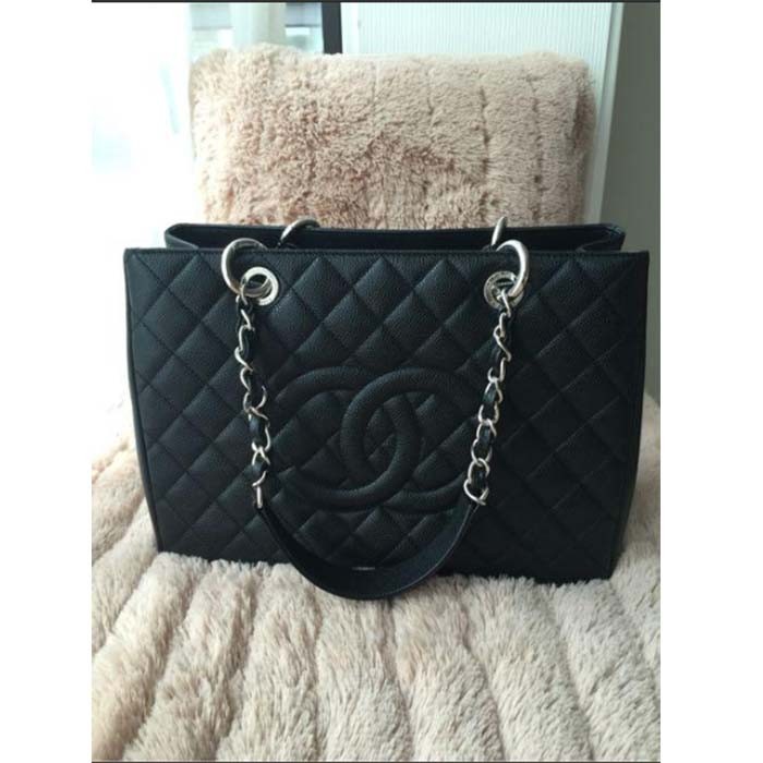 Chanel Women CC Shopping Bag Black Calfskin Leather Silver-Tone Metal