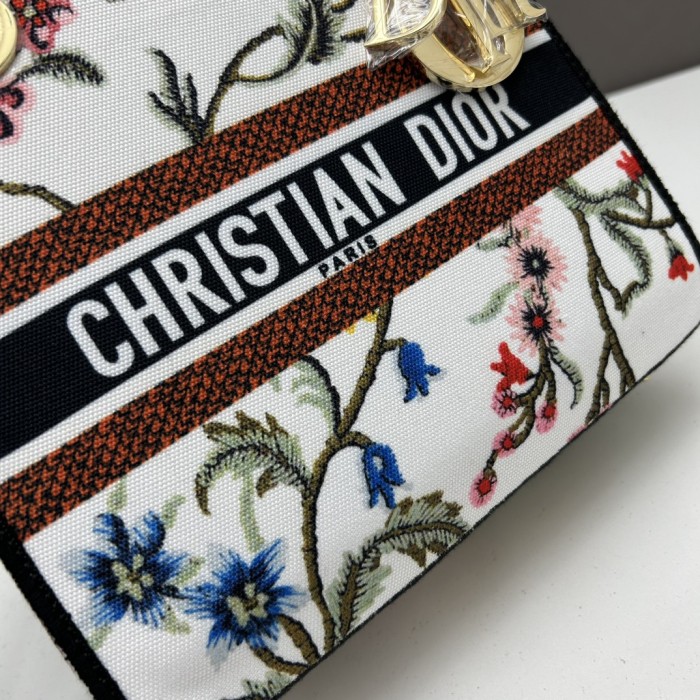 Dior Women CD Medium Lady D-Lite Bag White Multicolor Dior Petites Fleurs Embroidery