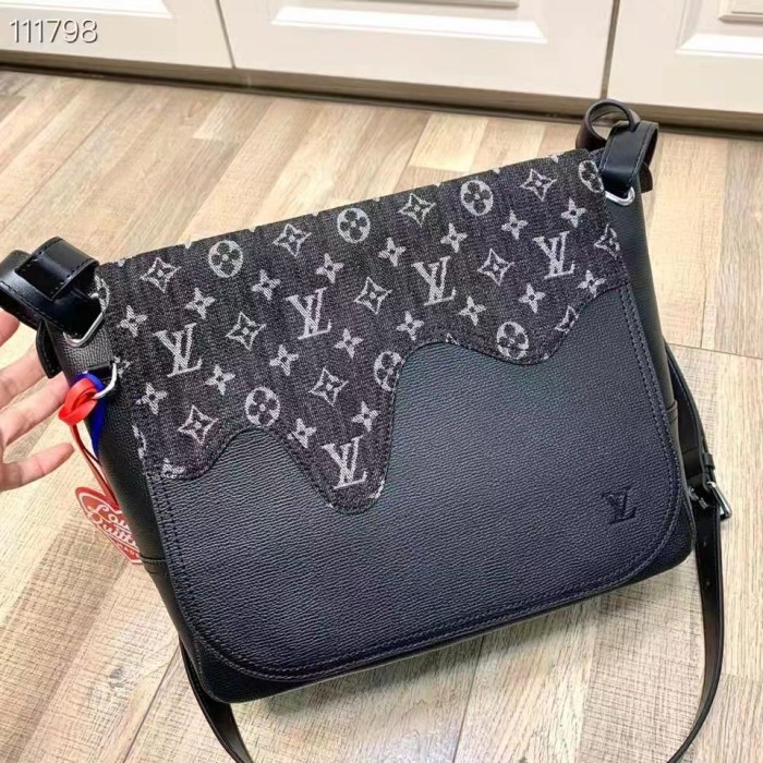 Louis Vuitton LV Unisex Besace Tokyo Black Monogram Denim Taurillon Leather