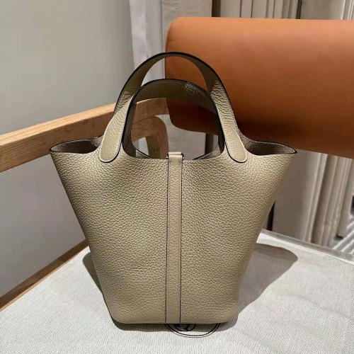 Hermes Women Picotin Lock 18cm in Cowhide leather-Light Gray