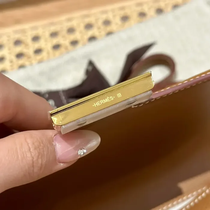 Hermes Women Constance 24 Bag Epsom Leather-Brown/Gold