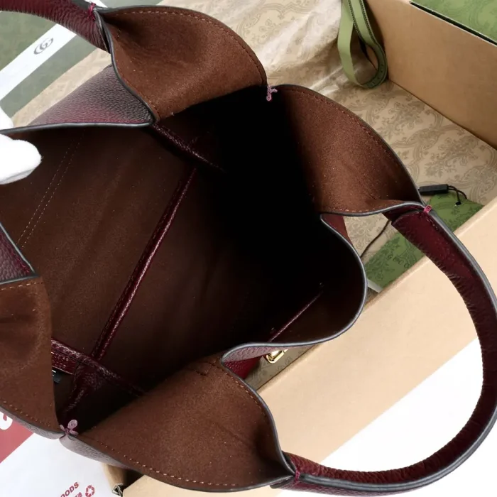 Gucci Women Softbit Medium Top Handle Bag-Maroon ‎837467