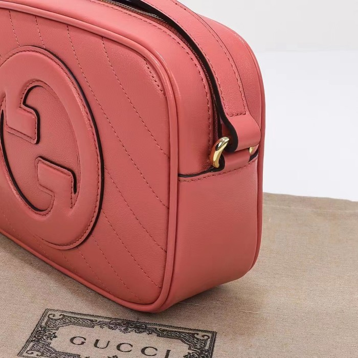 Gucci Women GG Blondie Small Shoulder Bag Pink Leather Zipper Closure