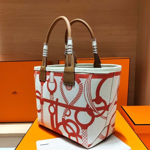 Hermes Unisex Steeple 25 Ecru Tote Bag-Orange H083621CKAB