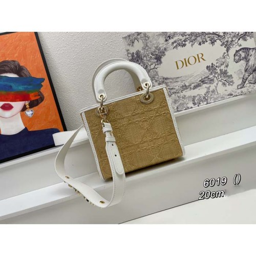 Dior Women CD Small Lady D-Lite Bag Natural Macrocannage Raffia