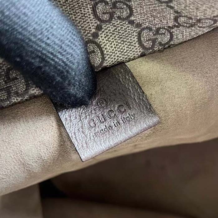 Gucci Unisex Jackie 1961 Small Shoulder Bag Beige Ebony GG Supreme Piston Closure