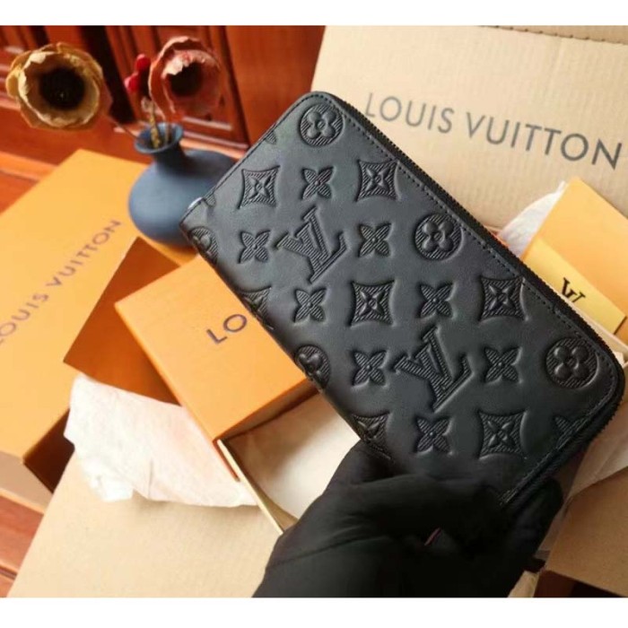 Louis Vuitton LV Unisex Brazza Wallet Black Monogram Shadow Calf Leather