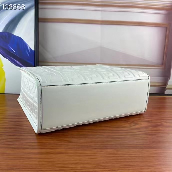 Fendi Women FF Sunshine Medium White Leather Shopper