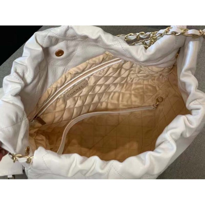 Chanel Women 22 Large Handbag Calfskin Gold-Tone Lacquered Metal