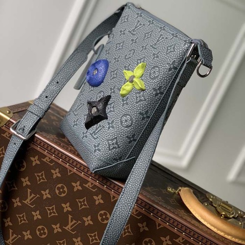 Louis Vuitton LV Unisex Hobo Cruiser PM Handbag Granite Taurillon Monogram Embossed Cowhide