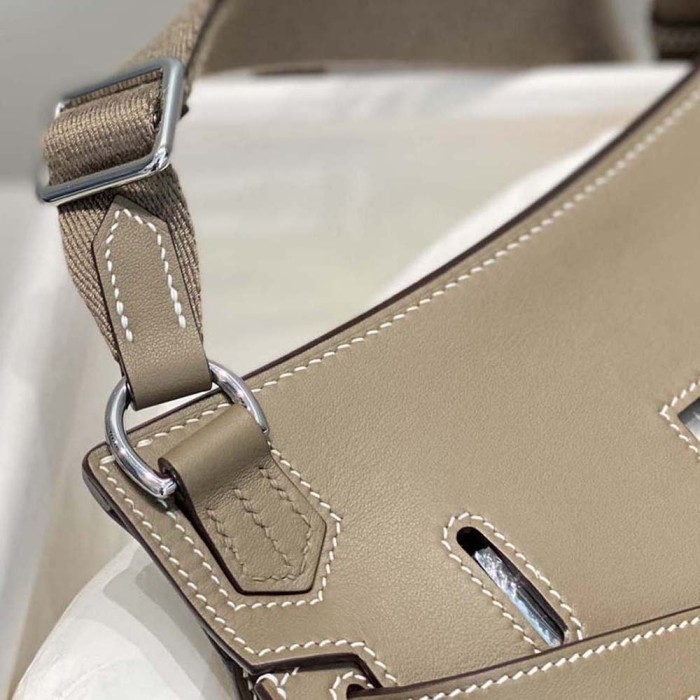 Hermes Women Jyspiere in Evercolor Leather-Gray