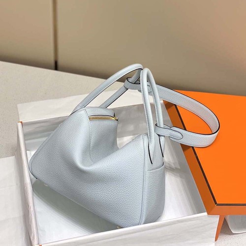 Hermes Women Lindy 26 in Clemence Leather-Blue