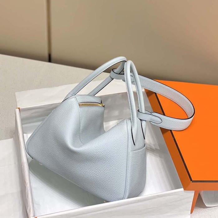 Hermes Women Lindy 26 in Clemence Leather-Blue