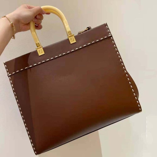 Fendi Women Sunshine Medium Leather Shopper-Maroon