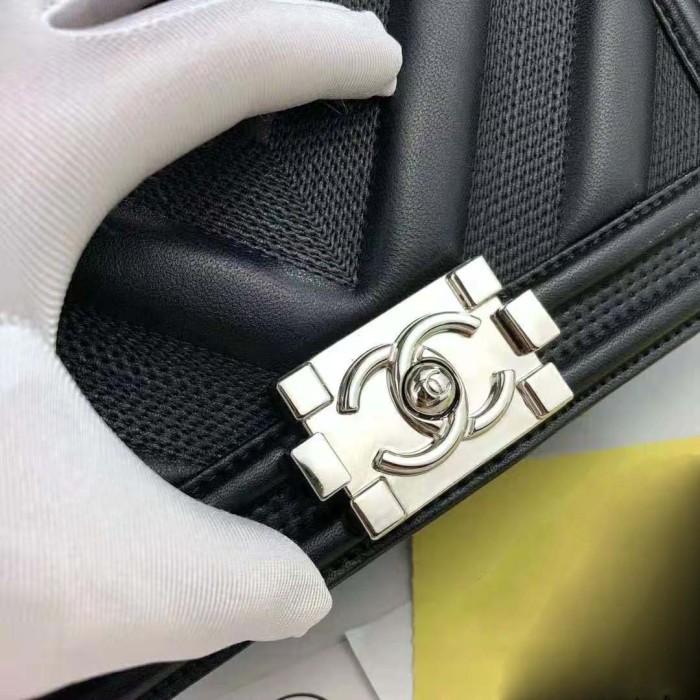 Chanel Women Flap Bag with Top Handle in Calfskin-Black