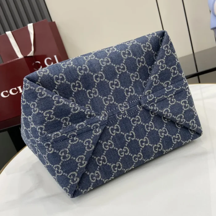 Gucci Women Totissima Small Tote Bag 820496FAECC4243