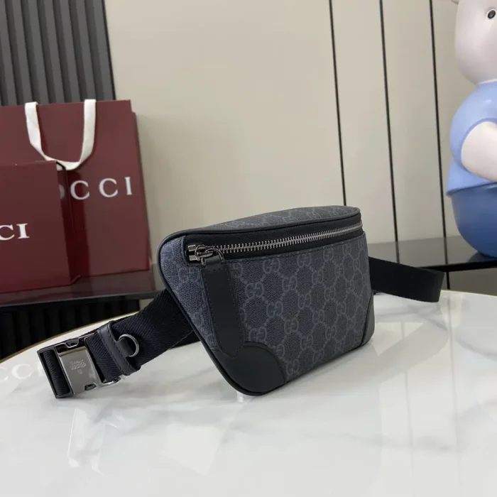 Gucci Unisex GG Emblem Small Belt Bag-Gray 821165FAED91000
