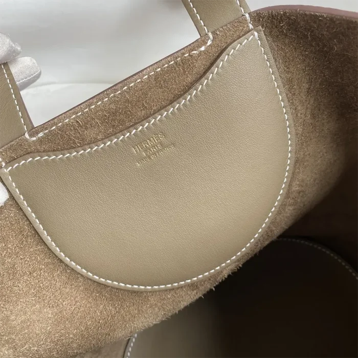 Hermes Women In the Loop 18 Handbag Clemence Leather-Grey/Gold