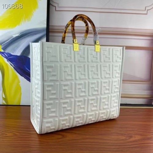 Fendi Women FF Sunshine Medium White Leather Shopper