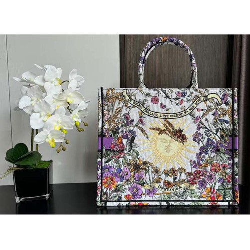 Dior CD Women CD Large Dior Book Tote Ecru Multicolor 4 Saisons Été Soleil