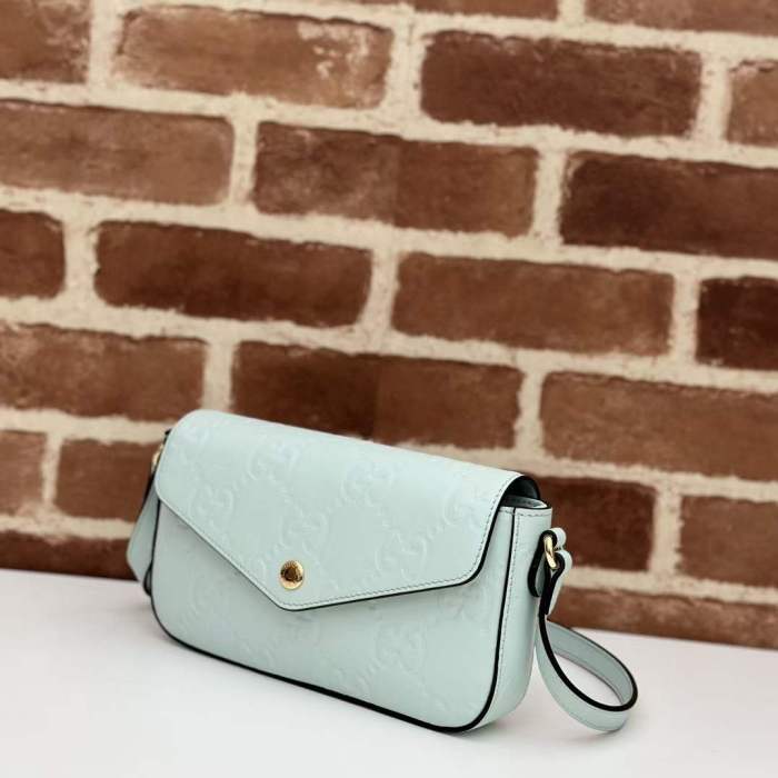 Gucci Women GG Super Mini Shoulder Bag Pale Green GG Leather Magnetic Closure