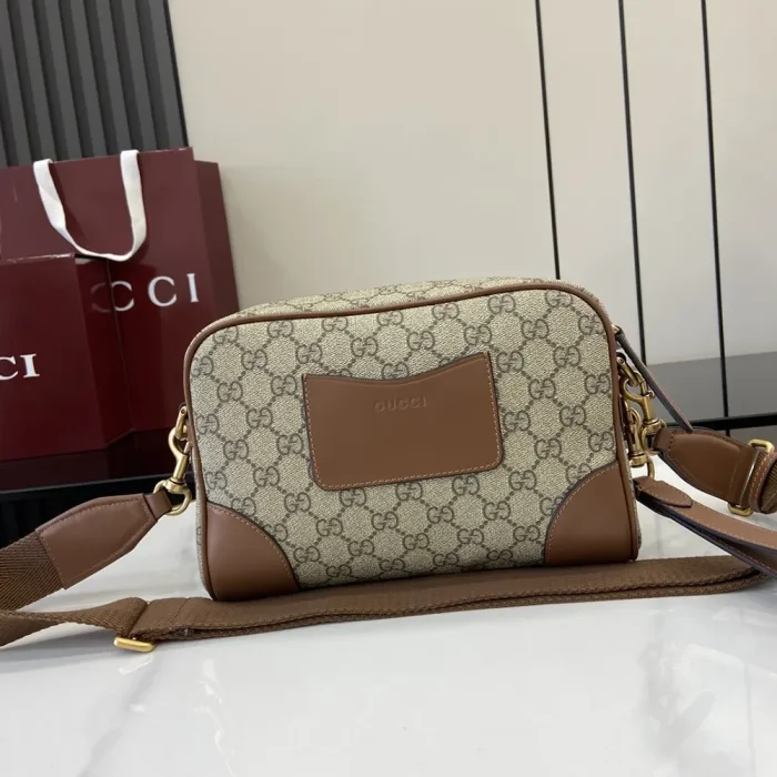 Gucci Unisex GG Emblem Small Crossbody Bag-Brown 821155FAED39786