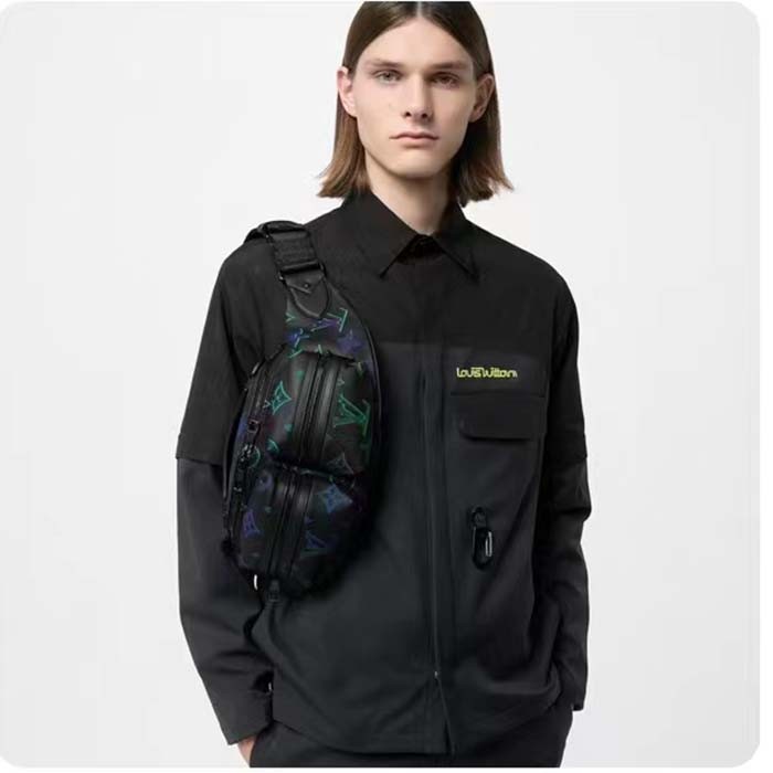 Louis Vuitton LV Unisex Comet Bumbag Black Borealis Calf Leather Cowhide Double Zip