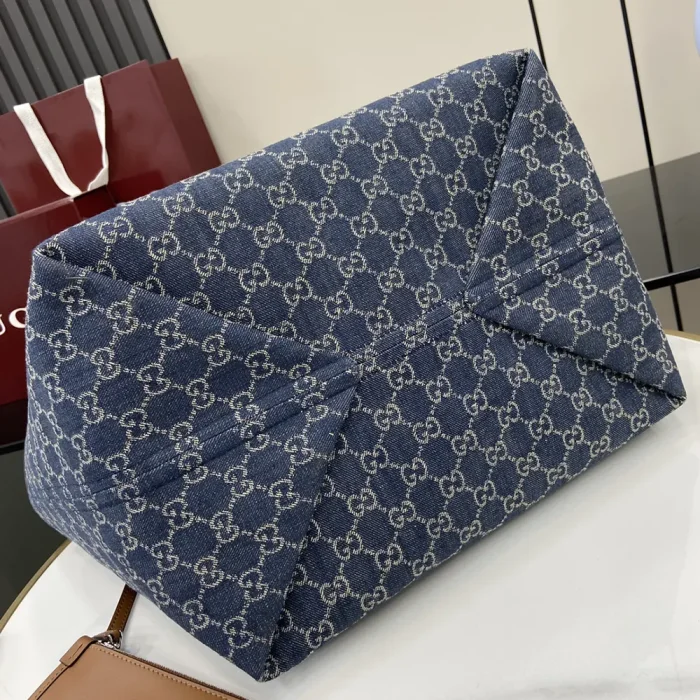 Gucci Women Totissima Medium Tote Bag 820481FAECC4243