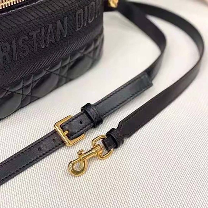 Dior Women Small Diortravel Vanity Case Cannage Lambskin-Black