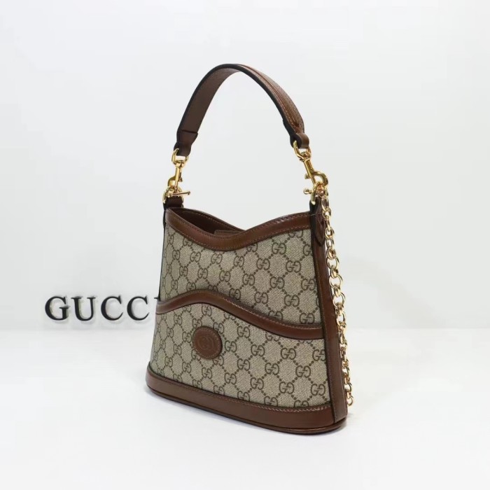 Gucci Women Large Shoulder Bag Interlocking G Beige Ebony GG Supreme Canvas