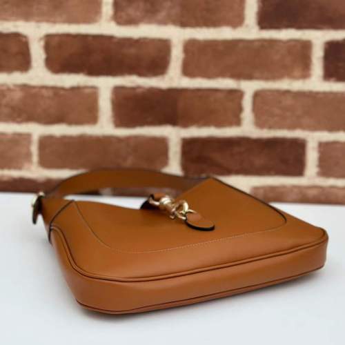 Gucci Women GG Jackie Small Shoulder Bag Brown Leather Hook Closure