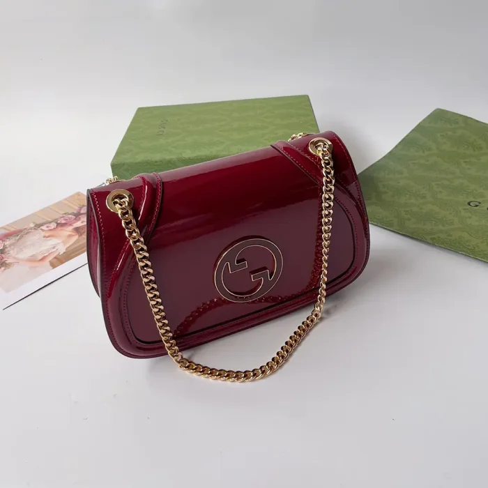 Gucci Women Blondie Small Shoulder Bag 8157151J7BZ6207