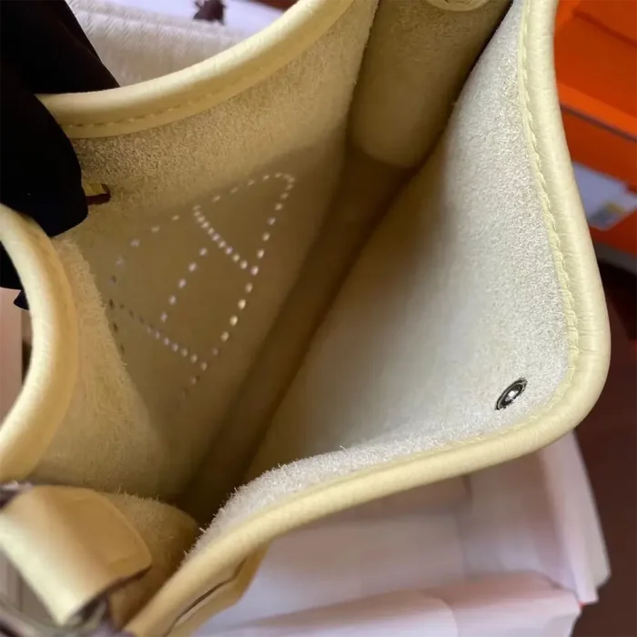 Hermes Women Evelyne 16 Amazone in Clemence Leather-Yellow/Silver