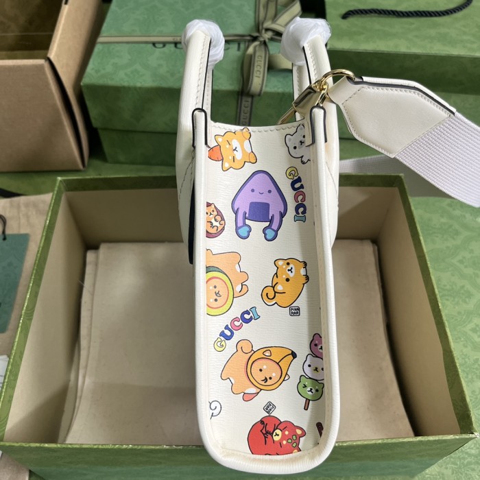 Gucci Unisex Animal Print Mini Tote Bag Beige Ebony GG Supreme Canvas