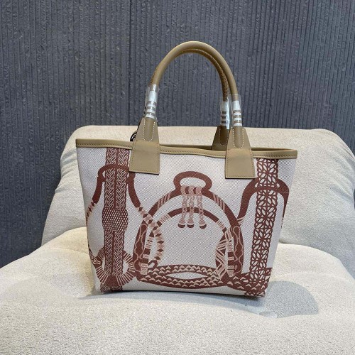 Hermes Unisex Steeple 25 Ecru Tote Bag-Brown H084313CKAC