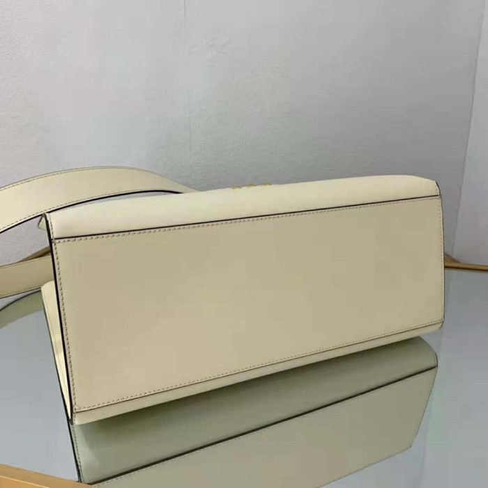 Fendi Women Sunshine Medium White Leather Shopper