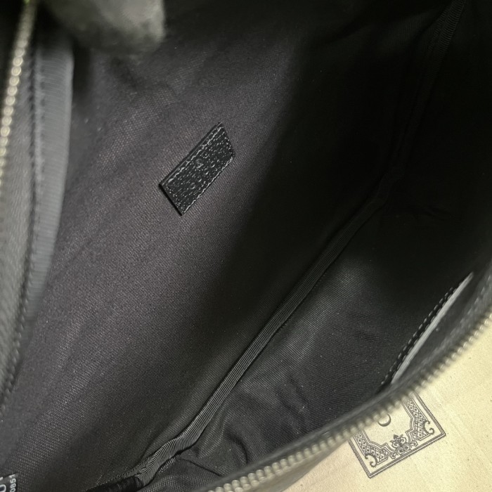 Gucci Unisex GG Jumbo GG Belt Bag Black Leather Canvas Zip Closure