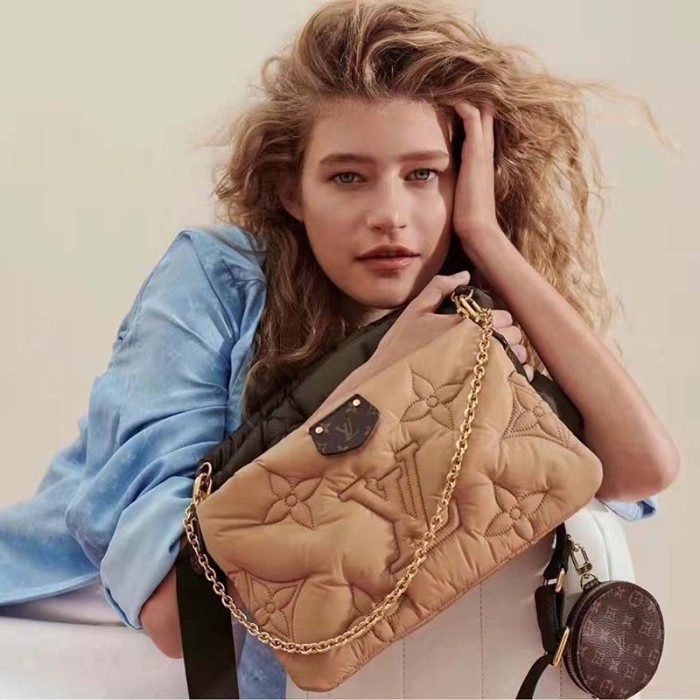 Louis Vuitton LV Unisex Maxi Multi Pochette Accessoires Handbag Green Beige